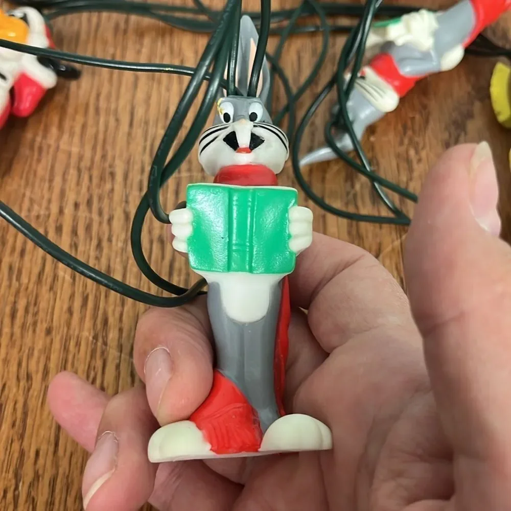 Warner Brothers 10 lights Christmas String Bugs Daffy Marvin & Lola 3d shapes